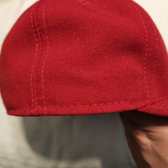 Cleveland Indians 7 1/4 Alt Red Hat - Picture 6 of 9
